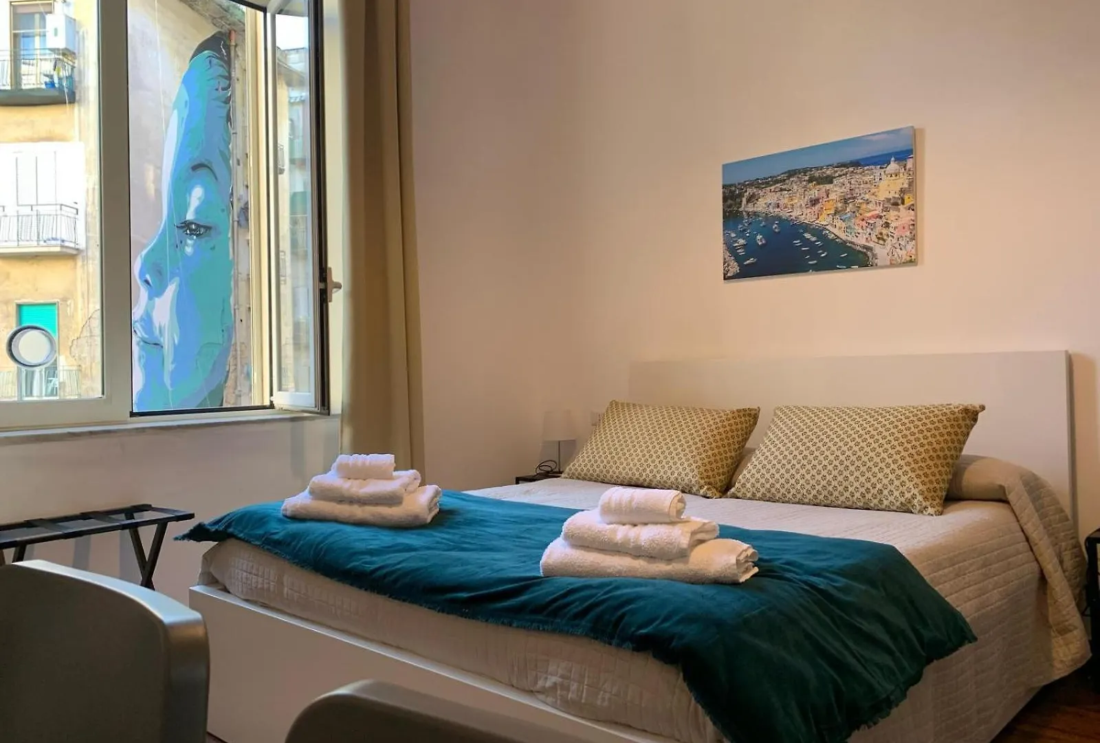La Finestra Su Napoli Hotel Guest house Naples