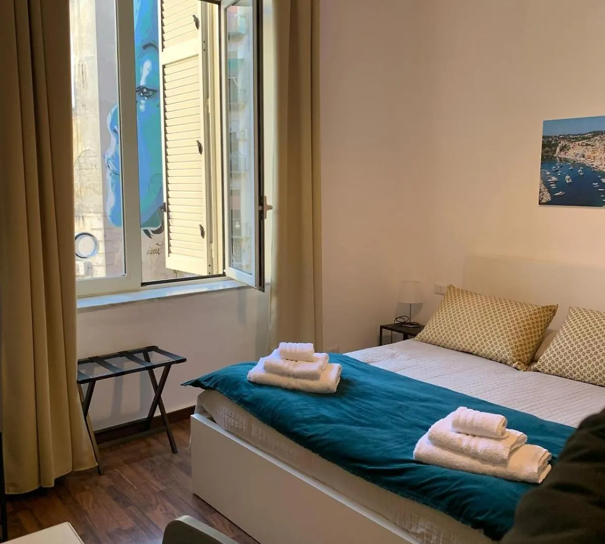 La Finestra Su Napoli Hotel Naples