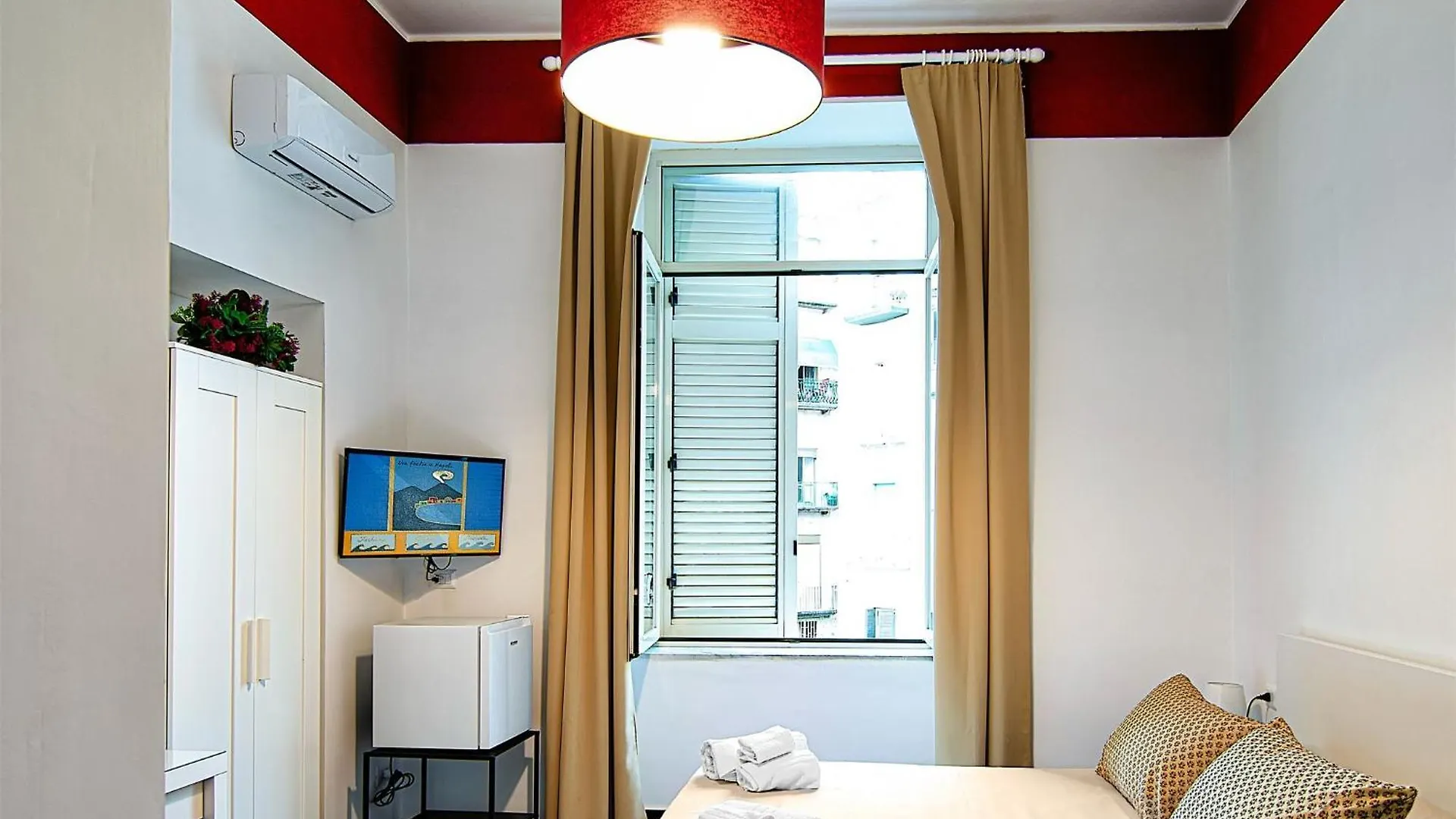 Guest house La Finestra Su Napoli Hotel
